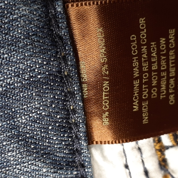 Kut from the Kloth Size 10 Button Back Pockets Cropped Jeans - Picture 14 of 16